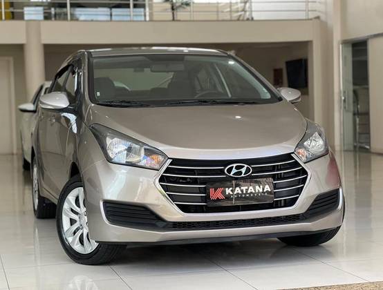 HYUNDAI HB20S 1.6 COMFORT PLUS 16V FLEX 4P AUTOMÁTICO